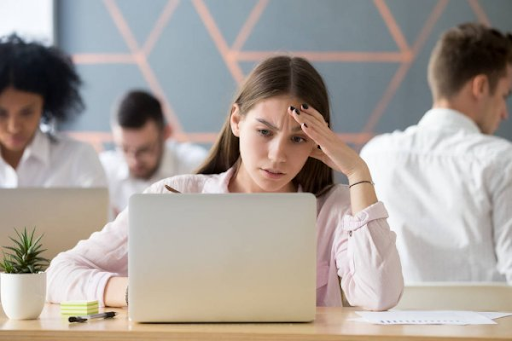 How to Find a Reliable Essay Writer Online